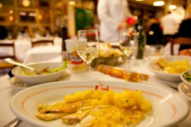 Fisch ist eine Spezialität in der Trattoria ‚Da Romano‘ in Burano.